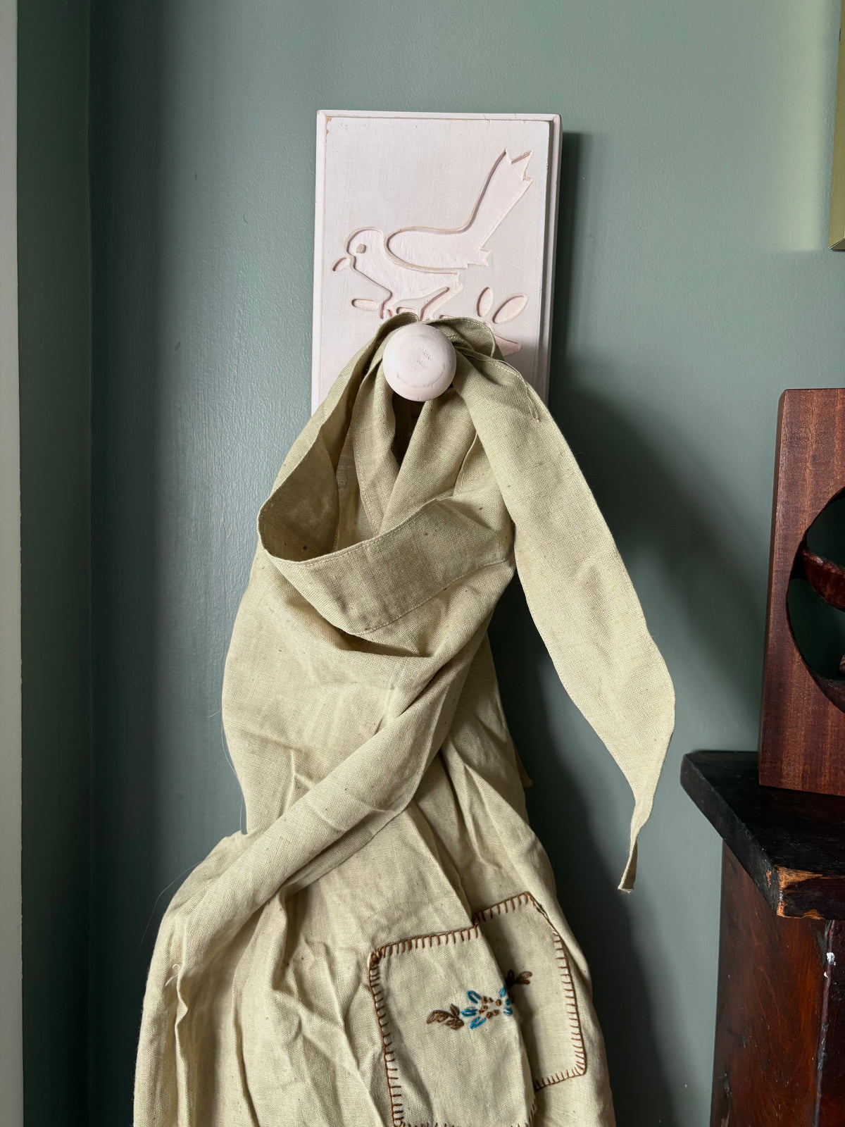 Pink Etched Bird Wall Hanger
