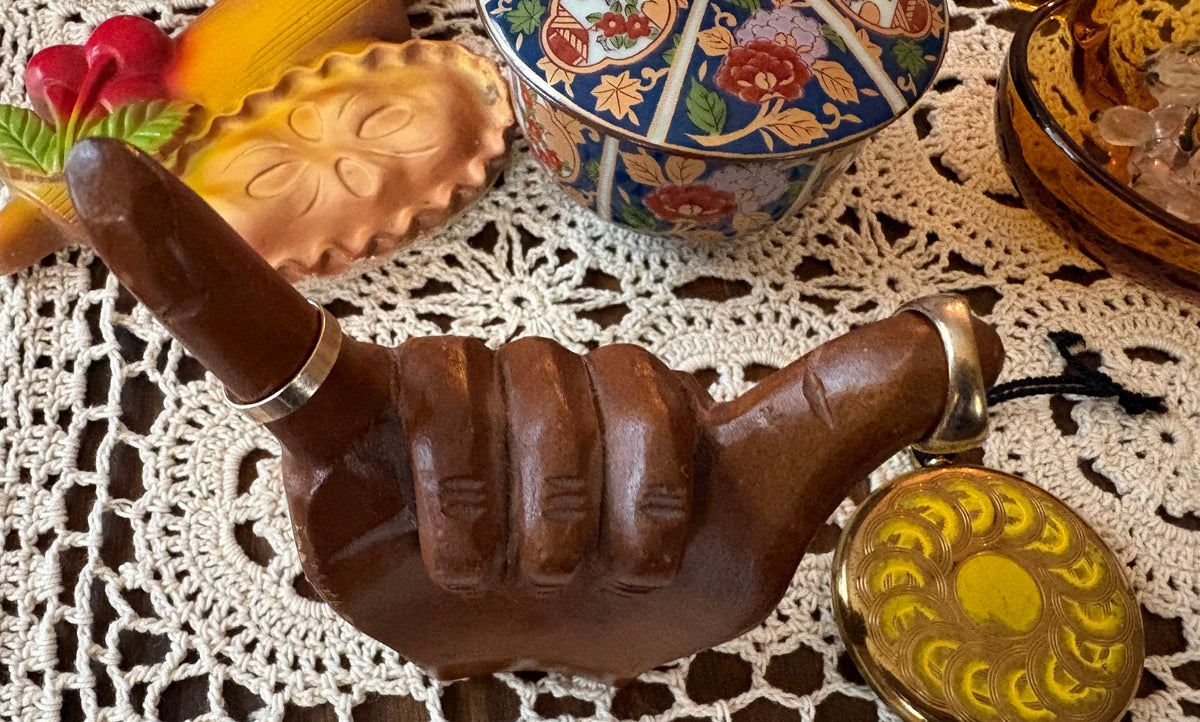 Shaka Hand Sculpture
