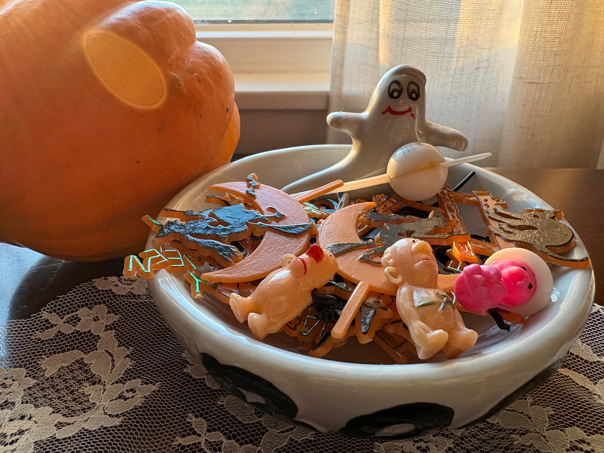 Tiny Ghost  | Ceramic Trinket Bowl
