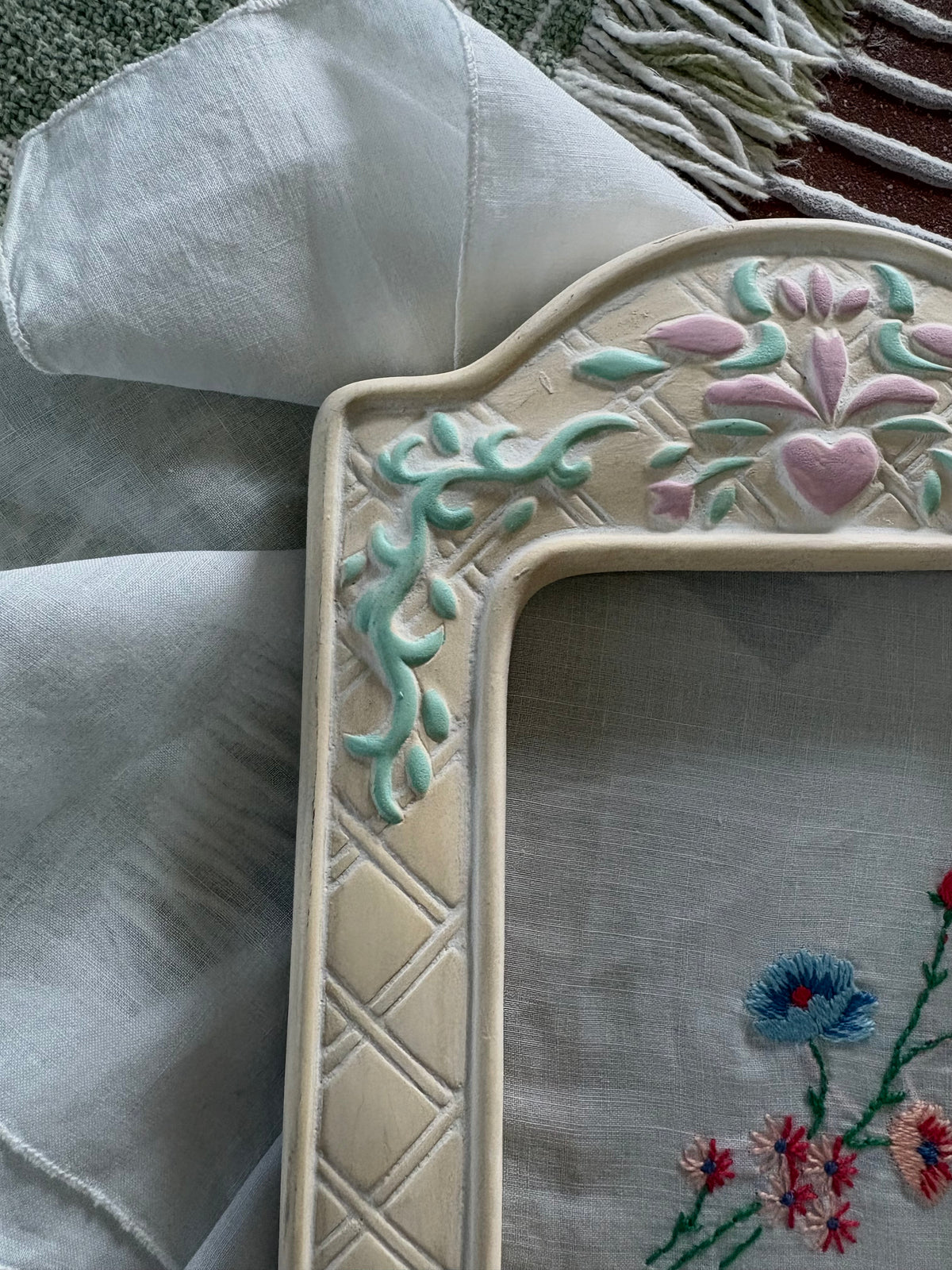 Enamel Heart Frame