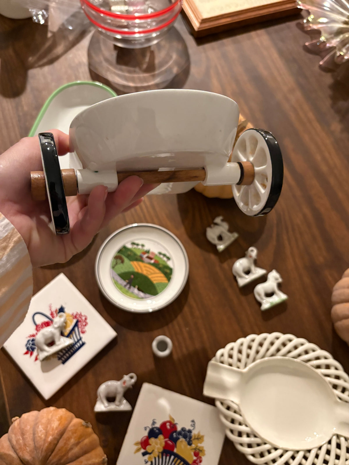 1950s Ceramic Silent Butler