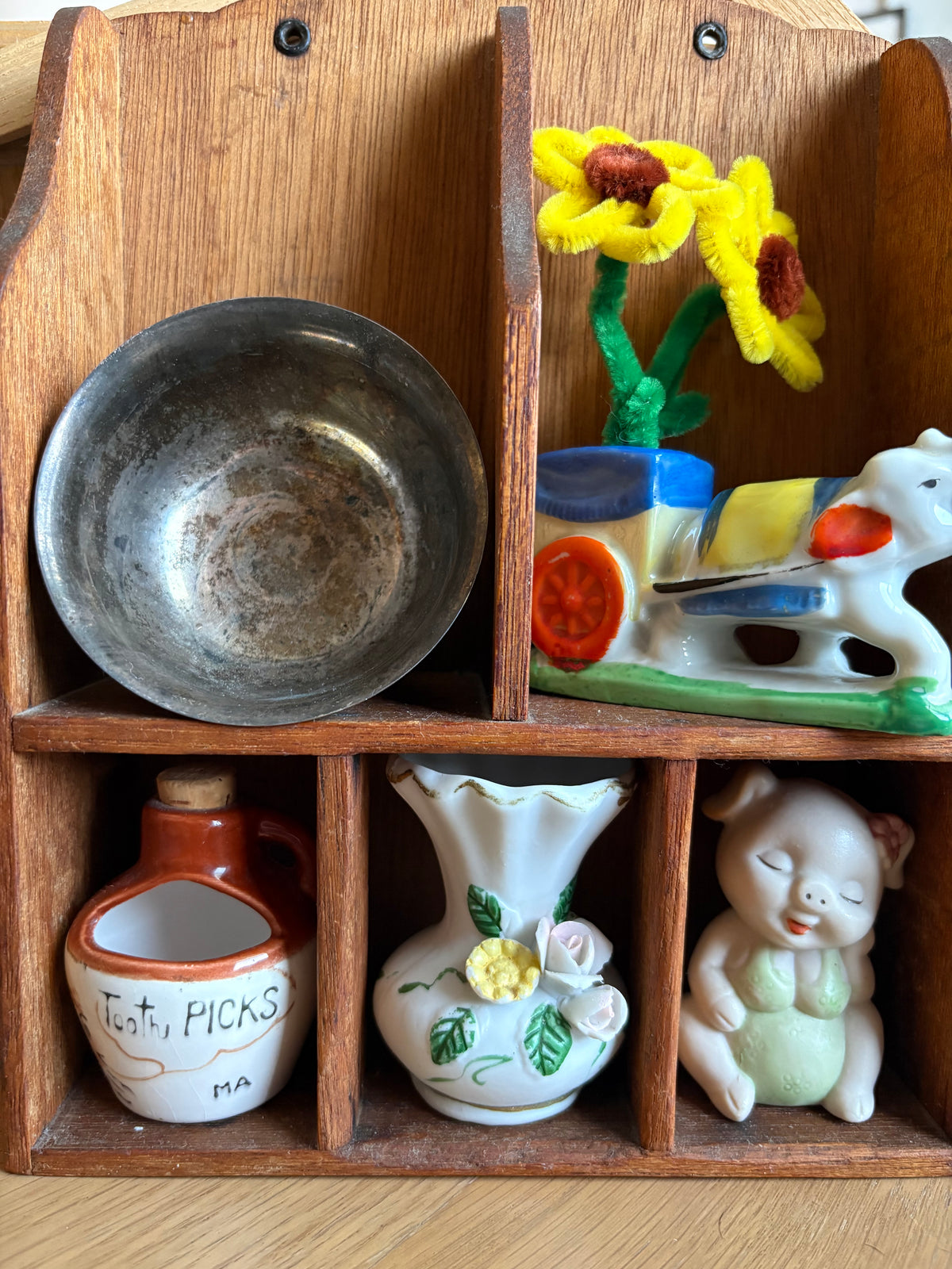 Petite Victorian Trinket Shelf