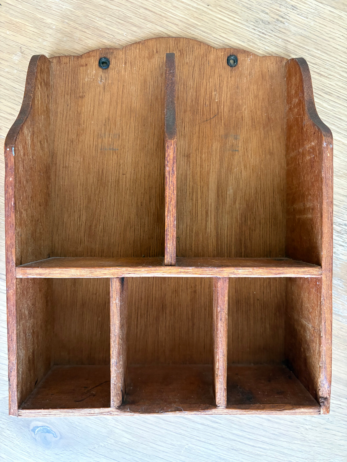 Petite Victorian Trinket Shelf
