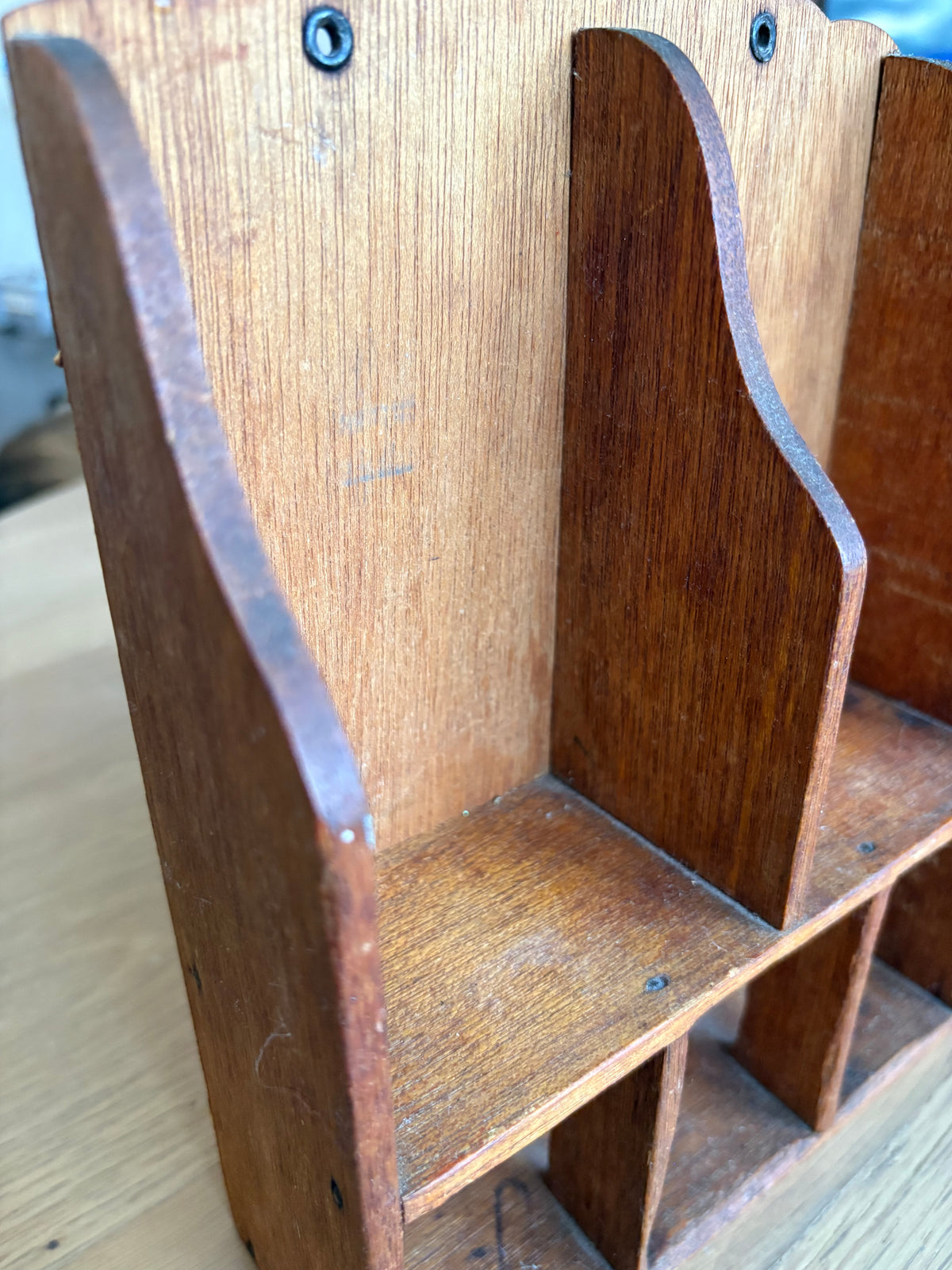 Petite Victorian Trinket Shelf